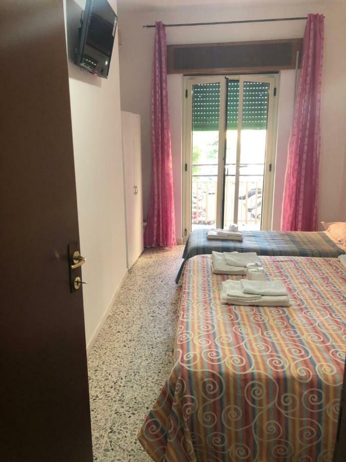 B&B קרוטונה מראה חיצוני תמונה